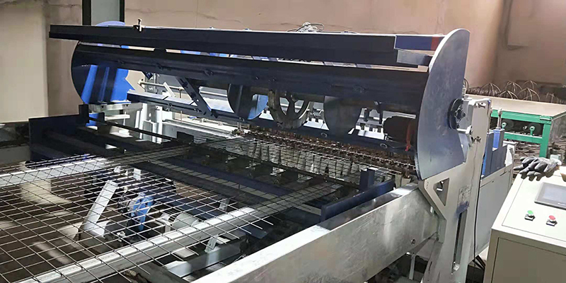 <a href='http://www.woaikanxi.com'>養殖網排焊機</a> 養殖網排焊機