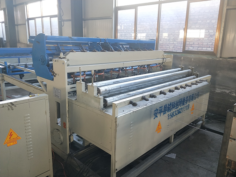 全自動焊網機 全自動焊網機